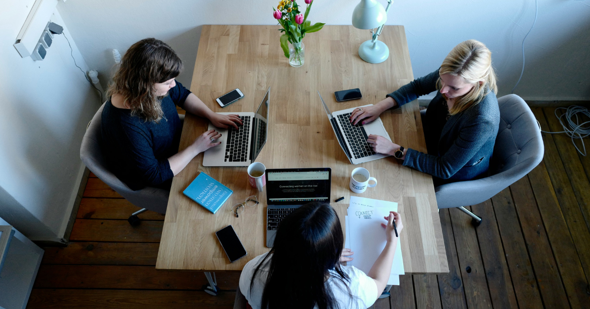 The Top 5 Most Common Resume and Job Application Questions — Answered