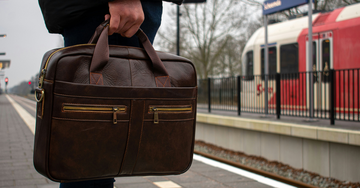 What to Print and Pack Before Your Job Interview